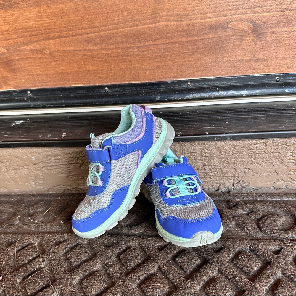 Stride Rite girls shoes